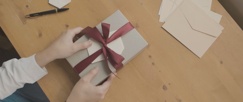 Last-Minute Christmas Tech Gifts: Fast Shipping &amp; Unbeatable Discounts